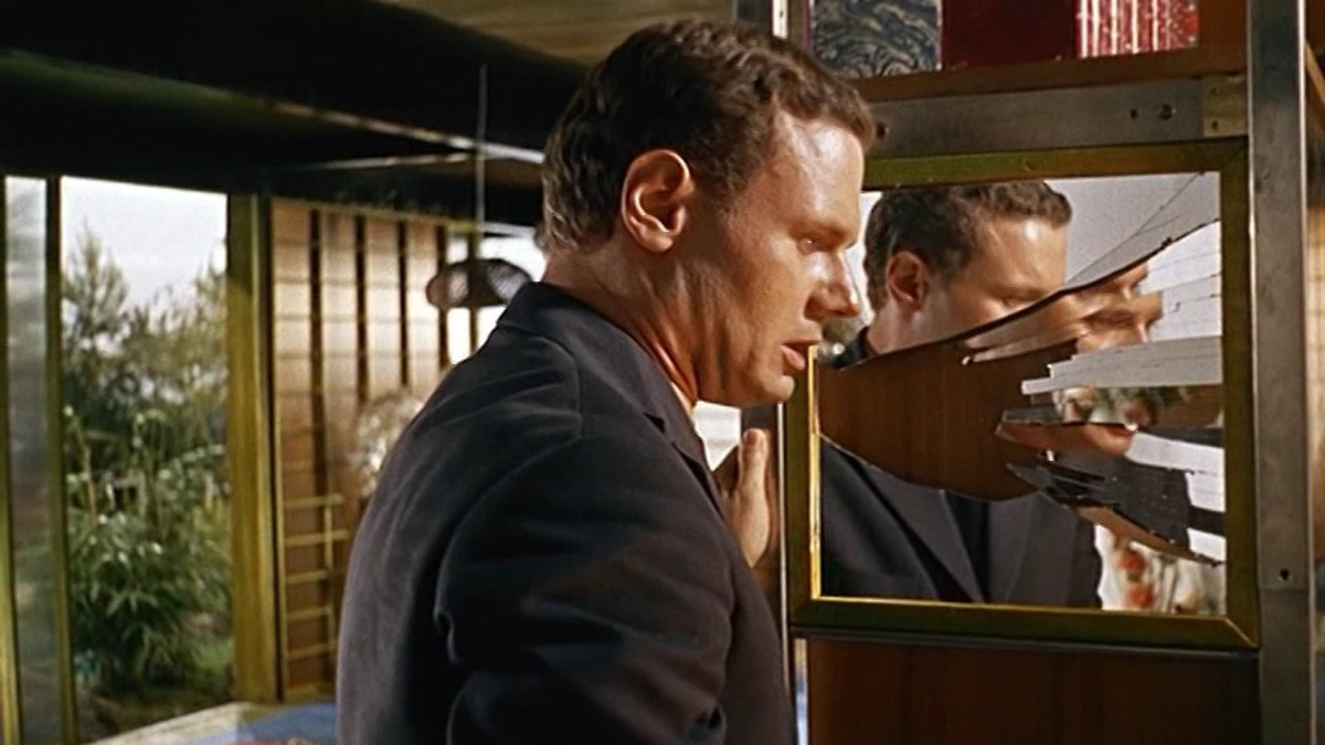 ‎À double tour (1959) directed by Claude Chabrol • Reviews, film + cast